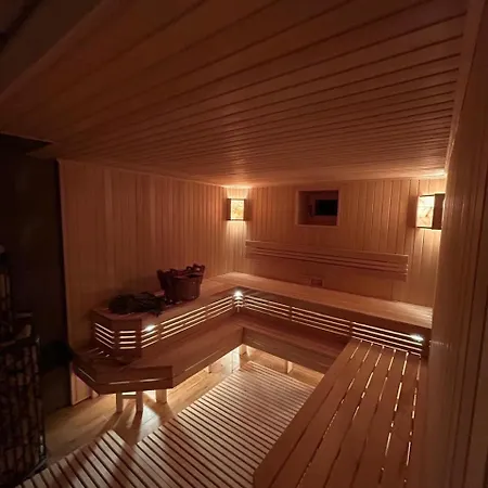 Polychka Winehouse Guest house 3*