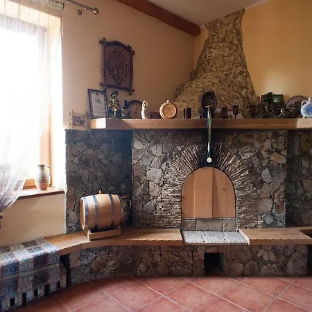 Guest house Polychka Winehouse